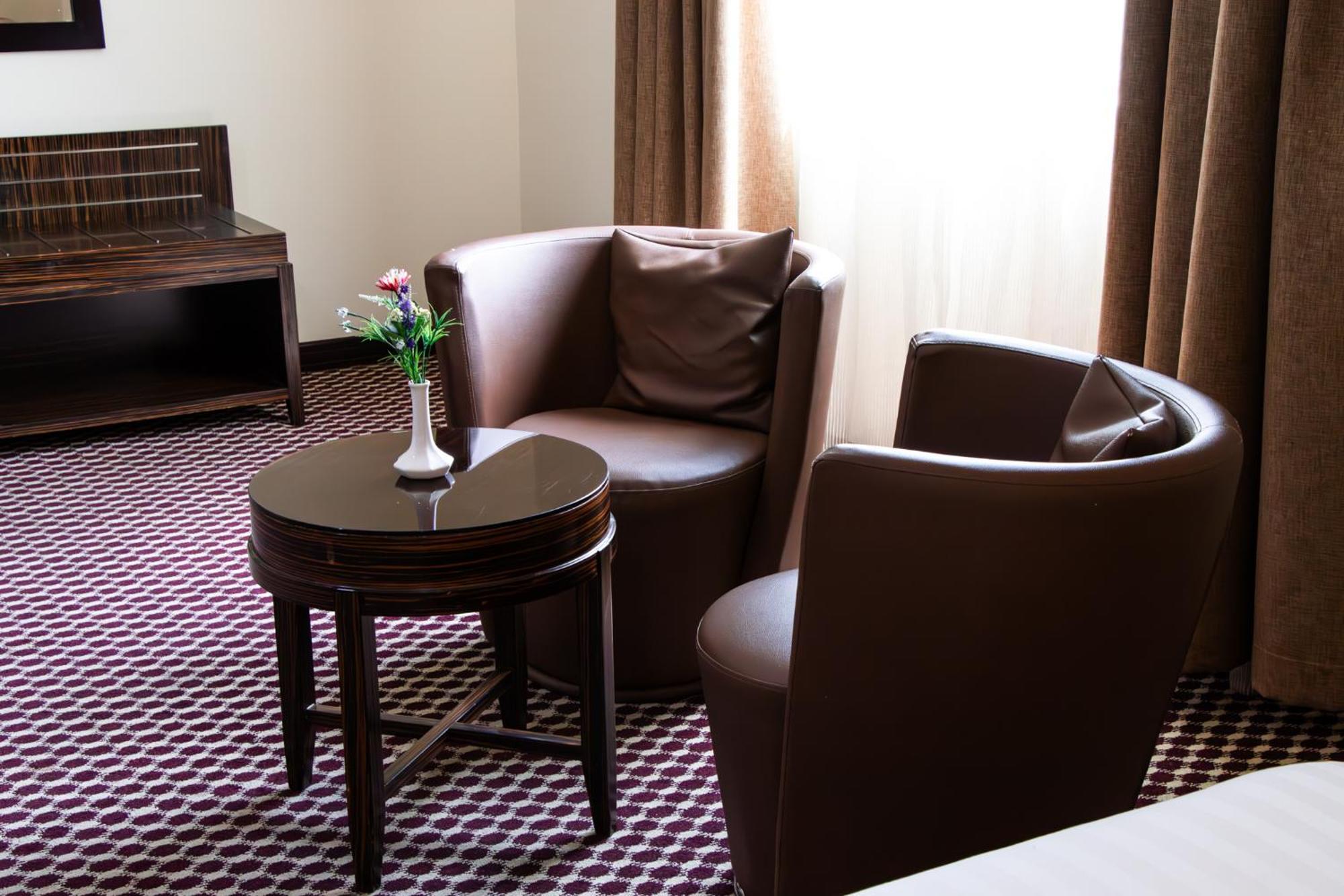 Fortune Karama Hotel Дубай Экстерьер фото